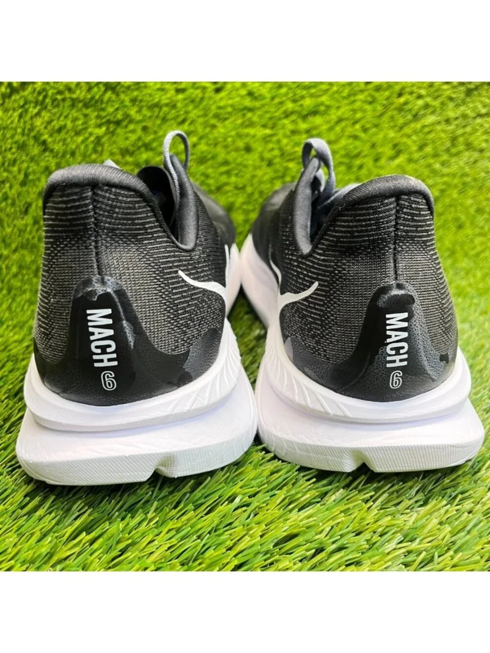 Hoka One One Mach 6 Mens Size 12 Black White Athletic Running Shoes Sneakers